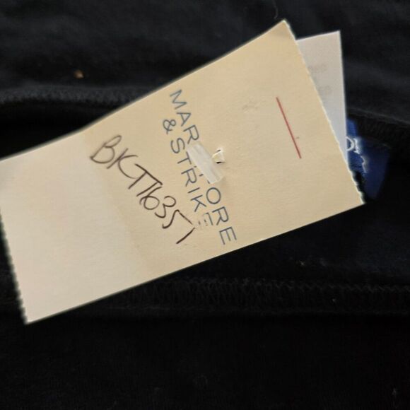 Boston Proper One Shoulder Bodysuit Size M Stretchy Long Sleeve Black FLAW Read - Picture 8 of 10